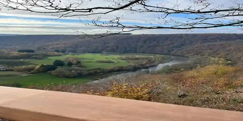 Herbstfarben und wilde Natur in Vresse-sur-Semois