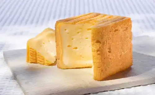 Fromage de Herve AOP à croûte orangée